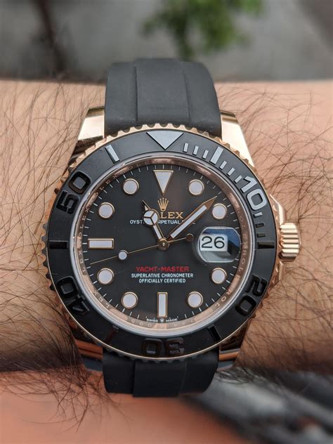 rolex yachtmaster 40 lume|Rolex yachtmaster 40mm rose gold.